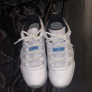 Jordan 11 Low Legend Blue